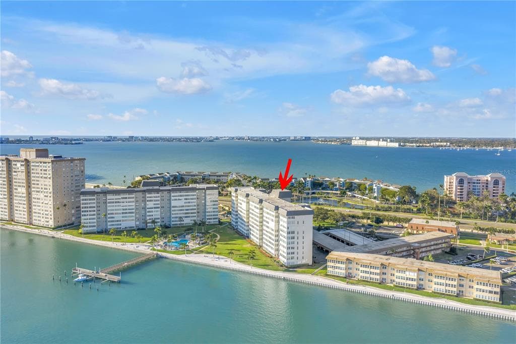5108 BRITTANY DRIVE S UNIT 405 ST PETERSBURG, FL 33715