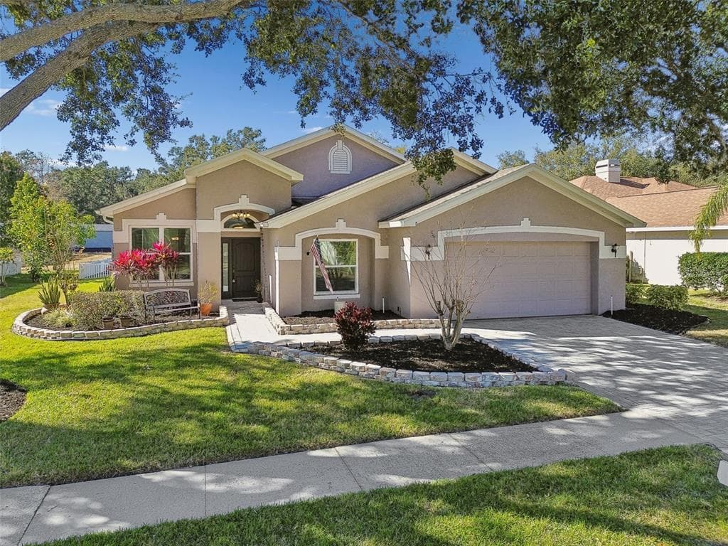 3004 MINUTEMAN LANE