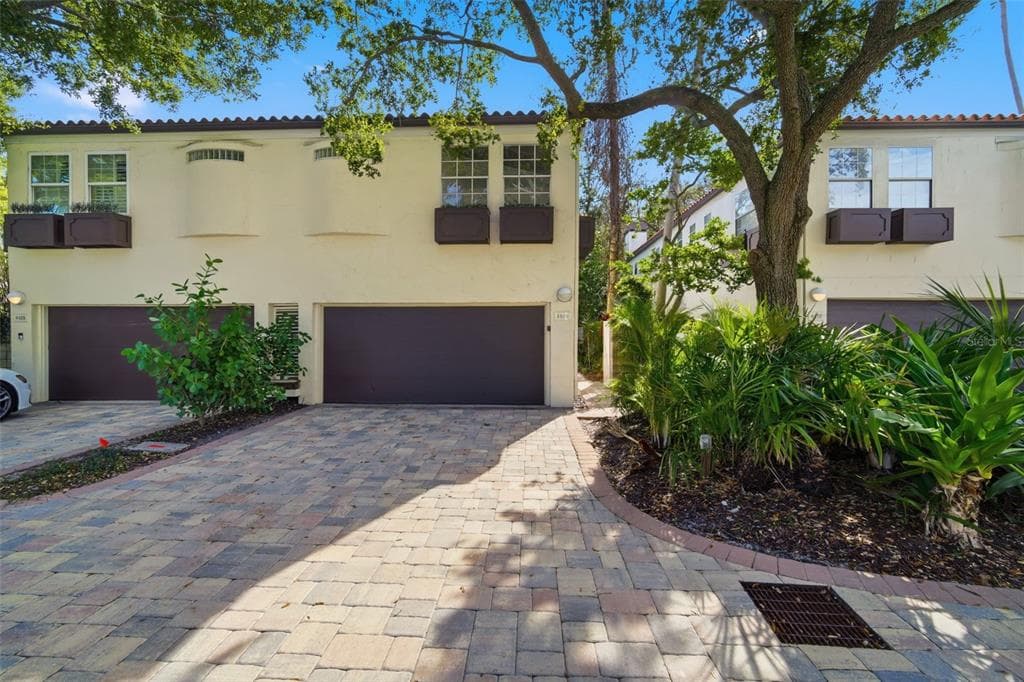 4408 W BAY TO BAY BOULEVARD TAMPA, FL 33629
