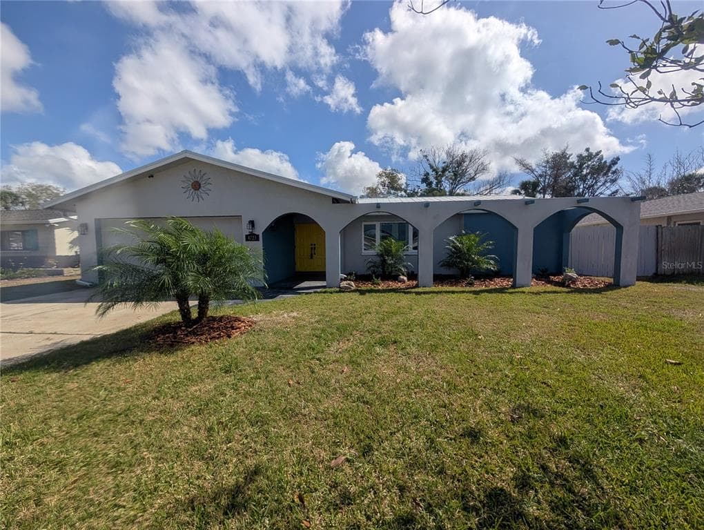 4723 114TH STREET N MADEIRA BEACH, FL 33708