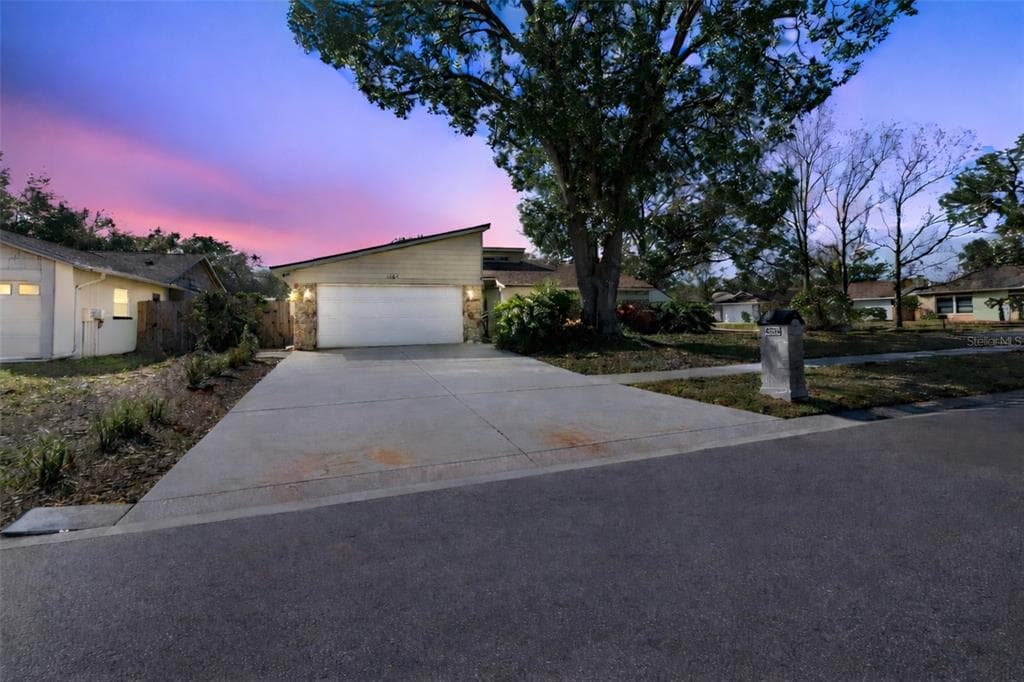 4720 HEATH AVENUE TAMPA, FL 33624