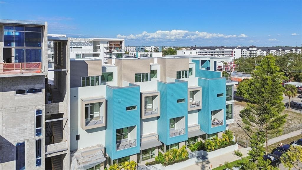 1343 4TH STREET UNIT 202 SARASOTA, FL 34236