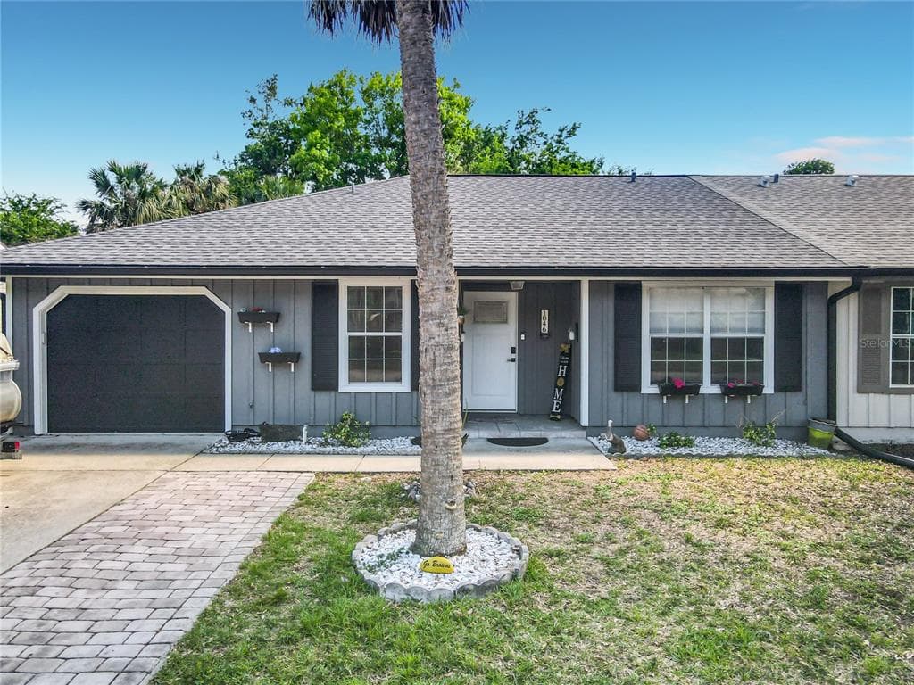 1046 W SAMMS AVENUE PORT ORANGE, FL 32129