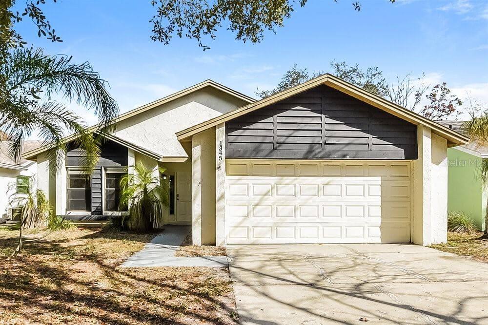 1345 BRIDLEBROOK DRIVE CASSELBERRY, FL 32707