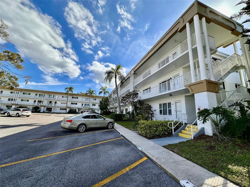 2431 CANADIAN WAY UNIT 37