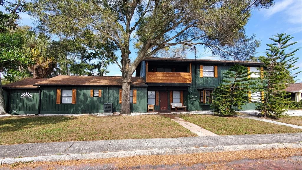 368 RIDGE ROAD SW LARGO, FL 33770