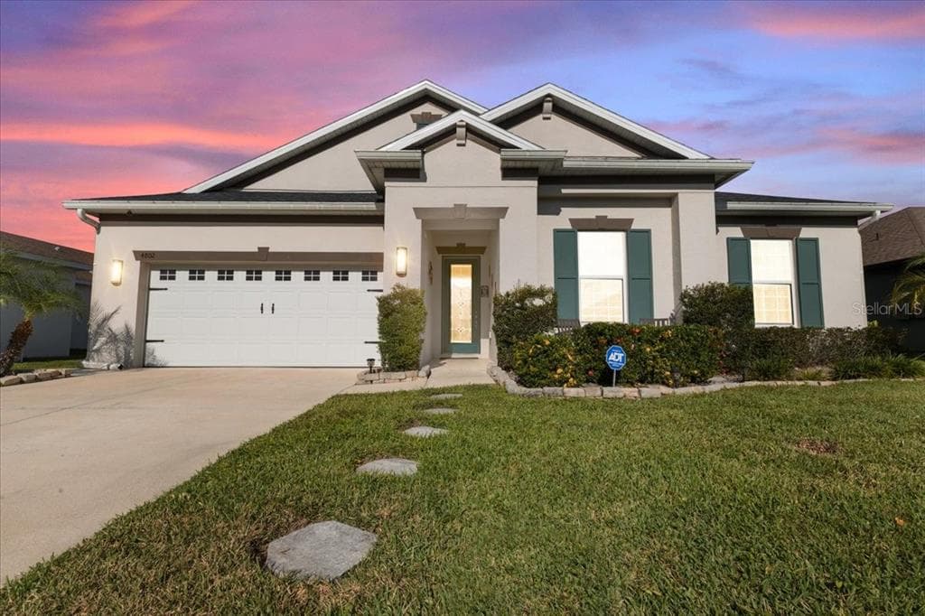 4802 BUTLER NATIONAL DRIVE WESLEY CHAPEL, FL 33543