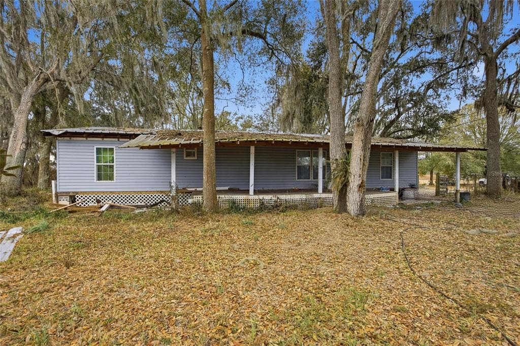 1823 WELCOME ROAD LITHIA, FL 33547