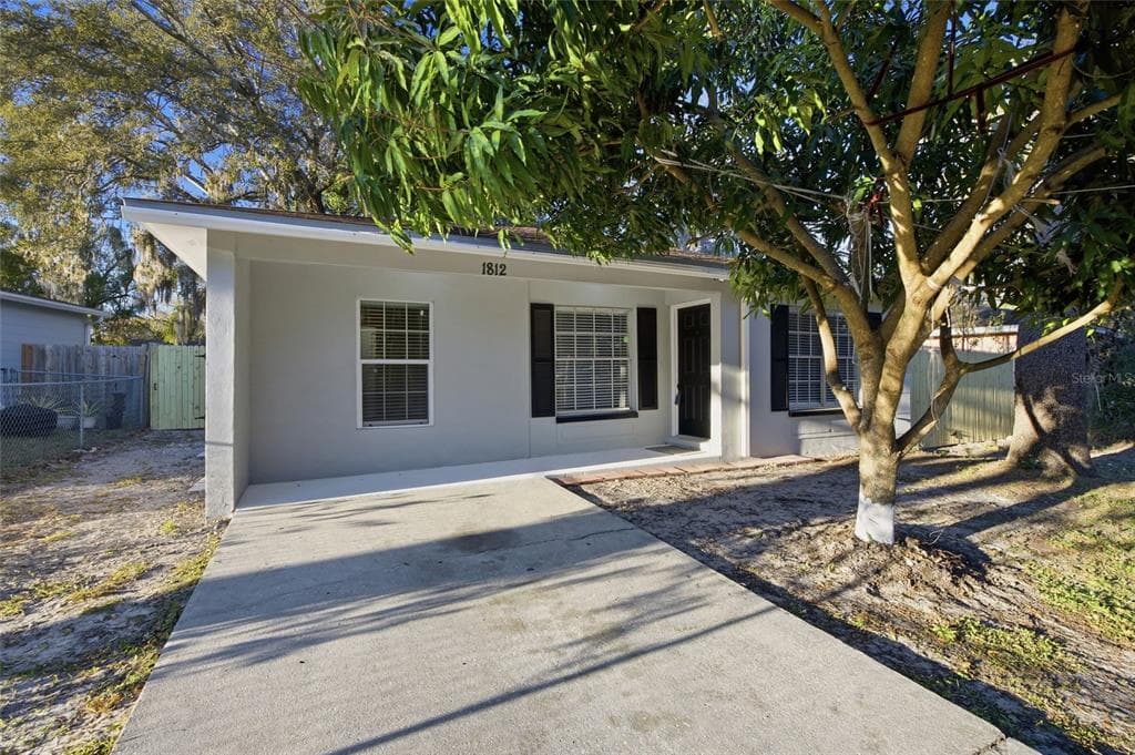 1812 E 99TH AVENUE TAMPA, FL 33612