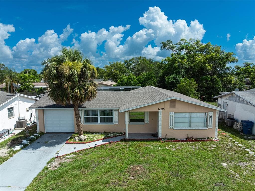 3402 SEFFNER DRIVE HOLIDAY, FL 34691