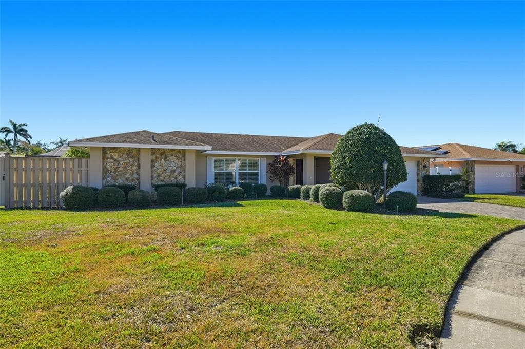 13442 105TH AVENUE LARGO, FL 33774