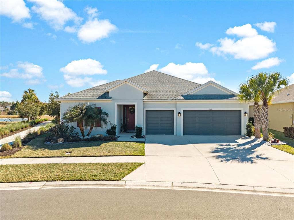 2368 HIGH TIDES WAY WESLEY CHAPEL, FL 33543