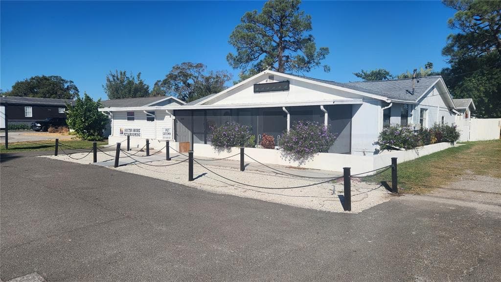 201 W SHELL POINT ROAD