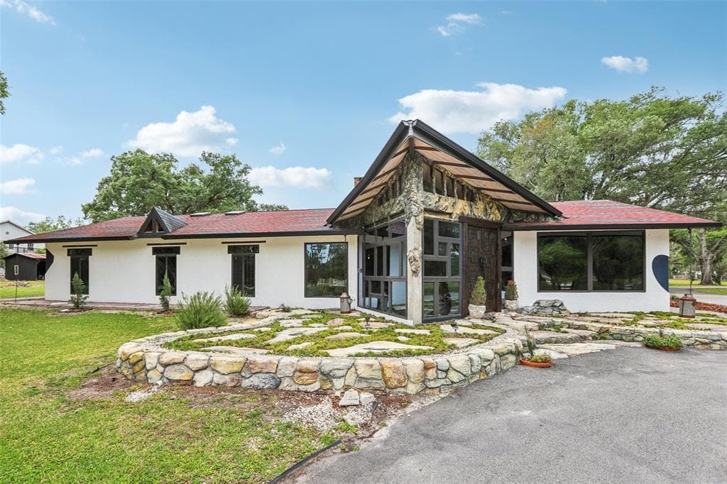 27616 MILLER ROAD DADE CITY, FL 33525