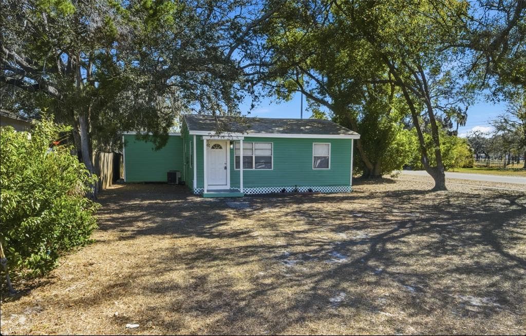 10001 N 20TH STREET TAMPA, FL 33612