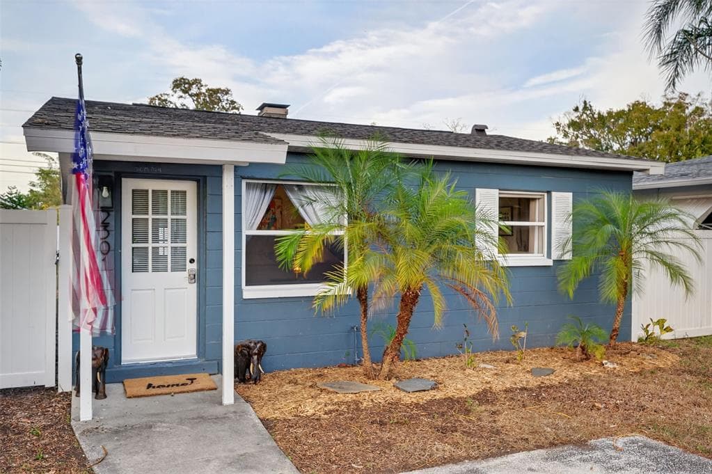 2301 14TH AVENUE N ST PETERSBURG, FL 33713