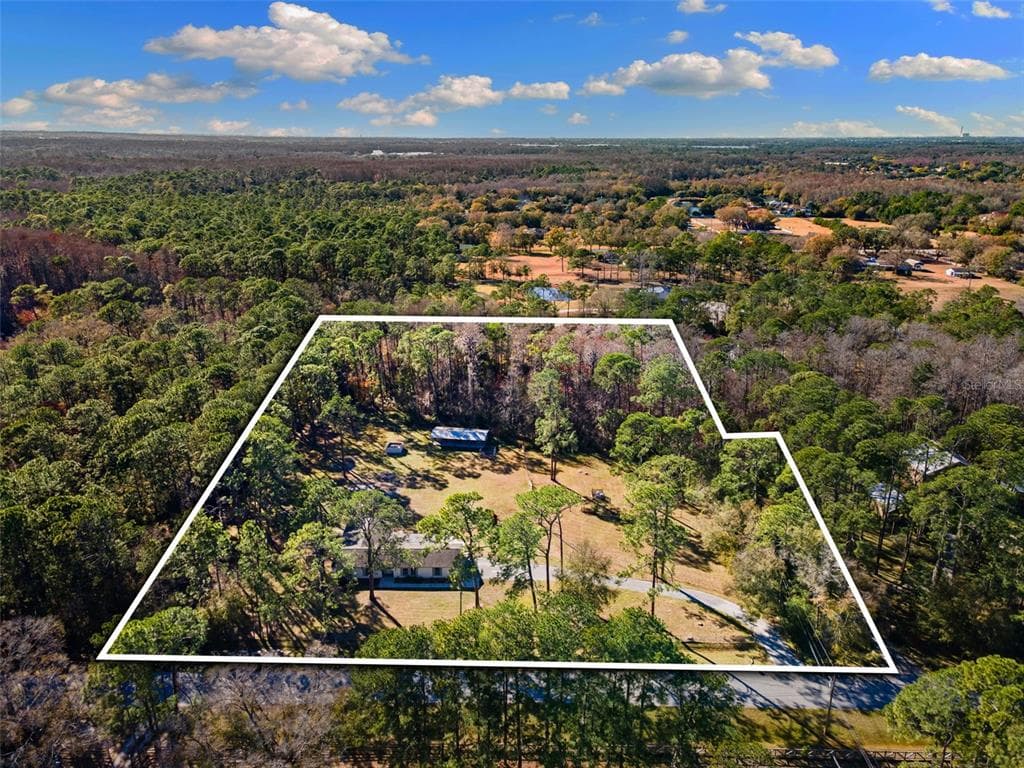 1054 RANCH ROAD TARPON SPRINGS, FL 34688
