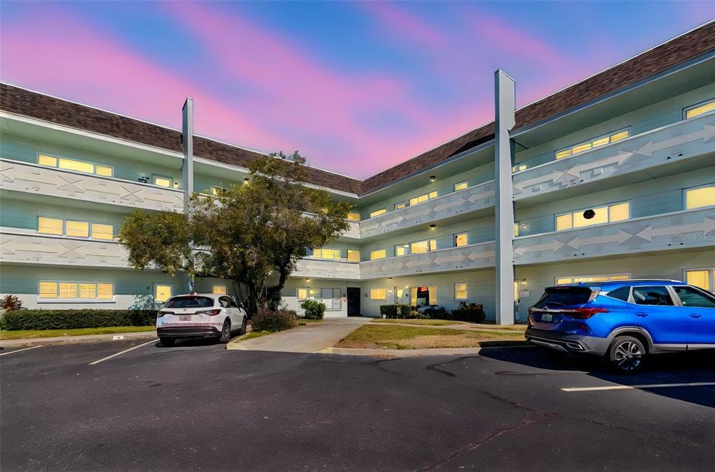 2254 NORWEGIAN DRIVE UNIT 28 CLEARWATER, FL 33763