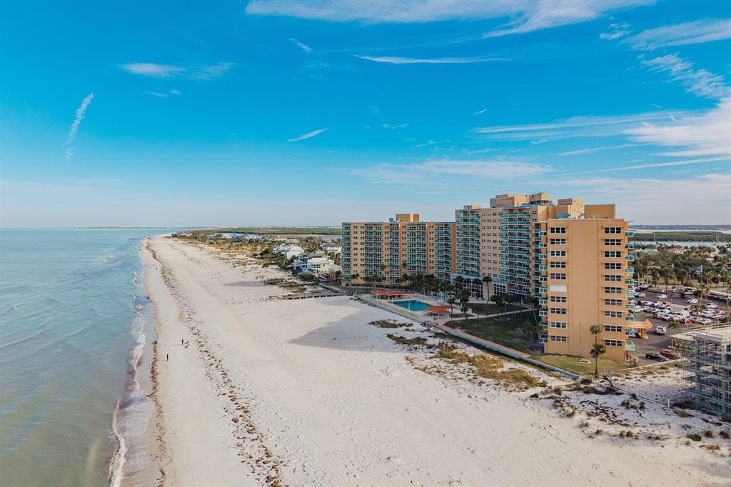 880 MANDALAY AVENUE UNIT C509 CLEARWATER BEACH, FL 33767