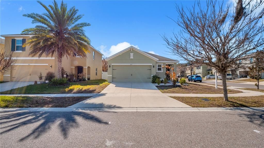 3503 DIAMOND LEAF COURT