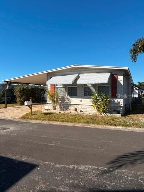 10461 PEACEFUL DRIVE LARGO, FL 33773