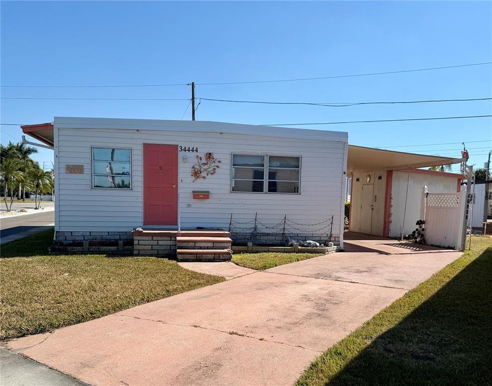 34444 HIBISCUS DRIVE N PINELLAS PARK, FL 33781