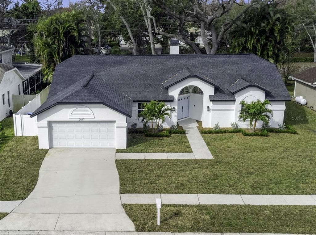 2617 BELLHURST DRIVE DUNEDIN, FL 34698