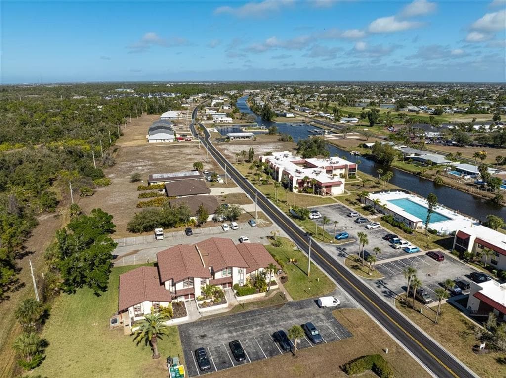 93 BOUNDARY BOULEVARD UNIT 303 ROTONDA WEST, FL 33947