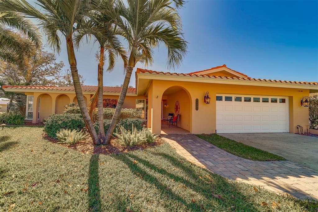 14557 ANCHORAGE CIRCLE