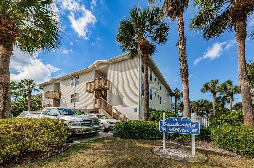 1412 GULF BOULEVARD UNIT 102A INDIAN ROCKS BEACH, FL 33785