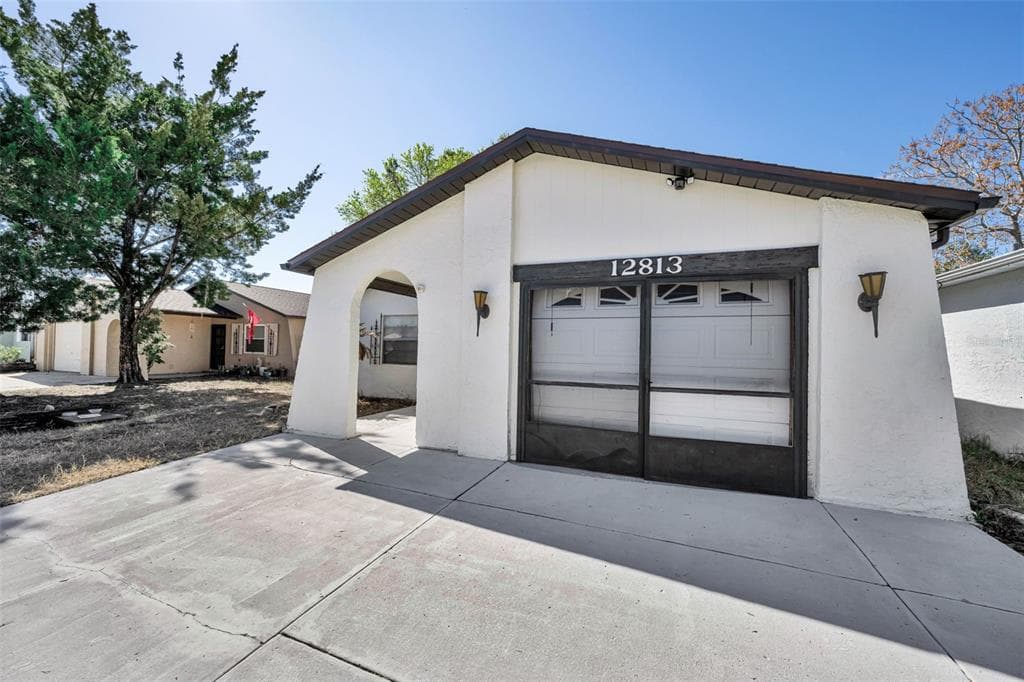 12813 KELLYWOOD CIRCLE