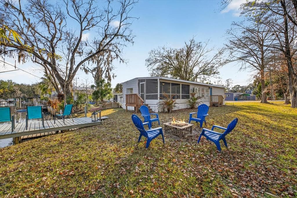 7286 ABERDEEN COURT WEEKI WACHEE, FL 34607