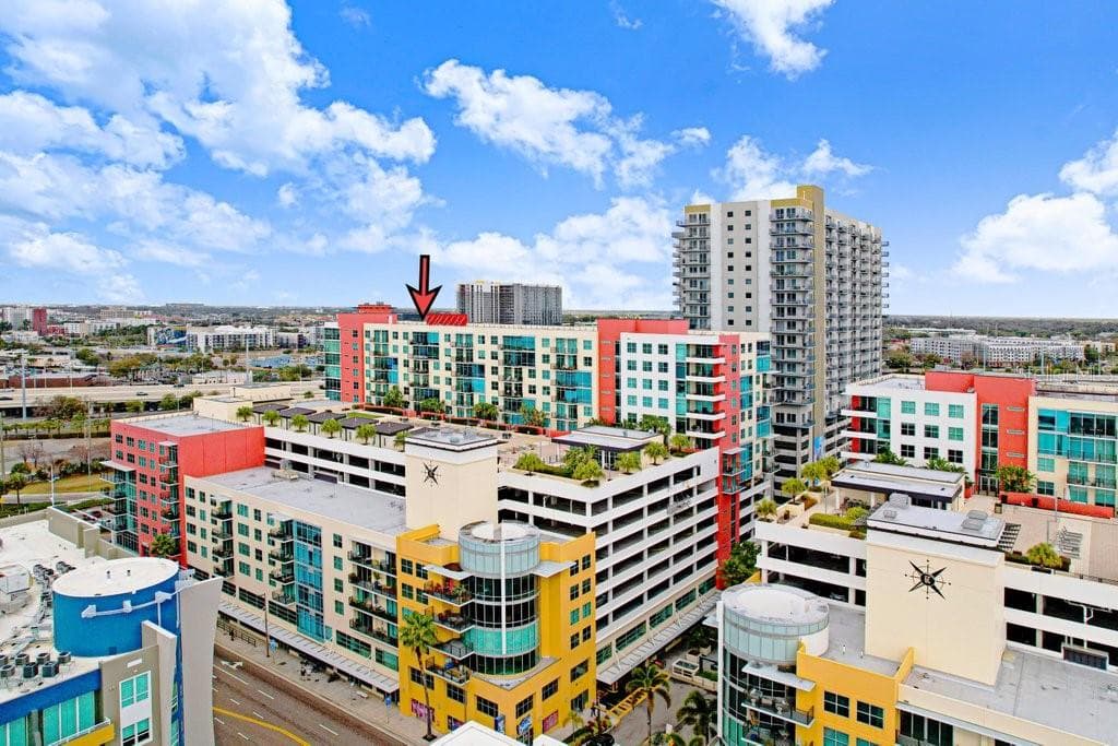 1120 E KENNEDY BOULEVARD UNIT 1020 TAMPA, FL 33602