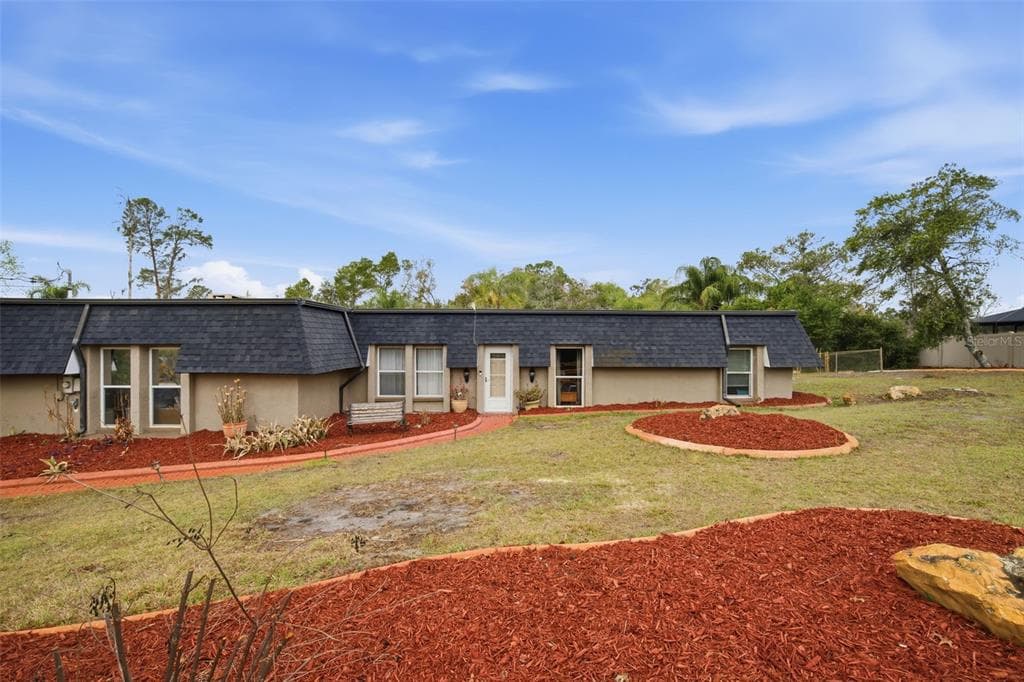 7815 TANGLEWOOD DRIVE NEW PORT RICHEY, FL 34654