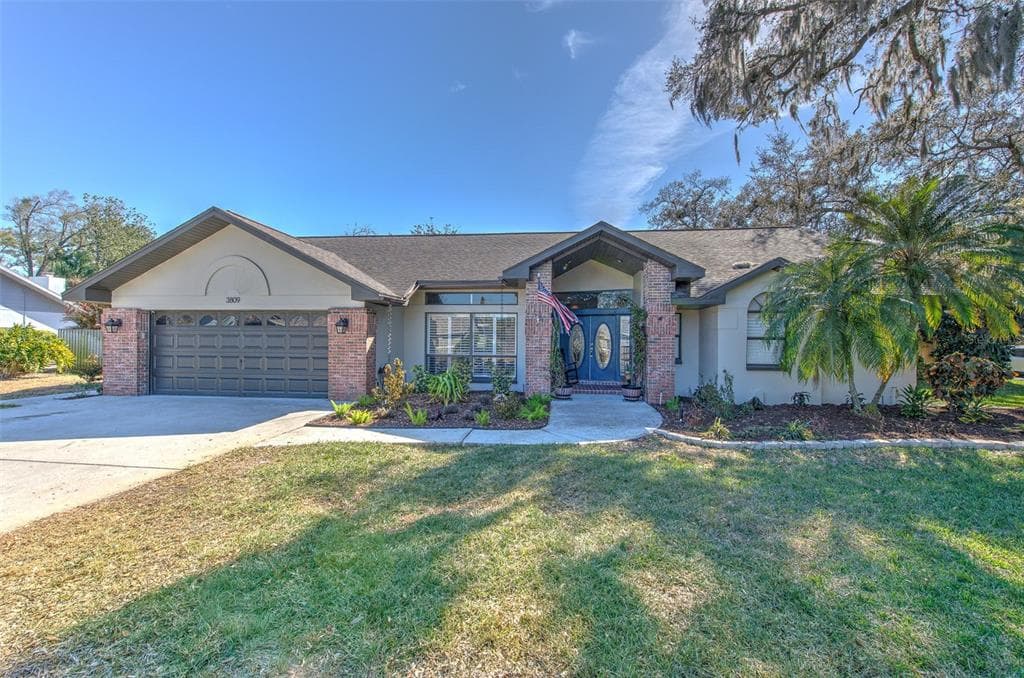 3809 BUCKINGHAM LOOP DRIVE