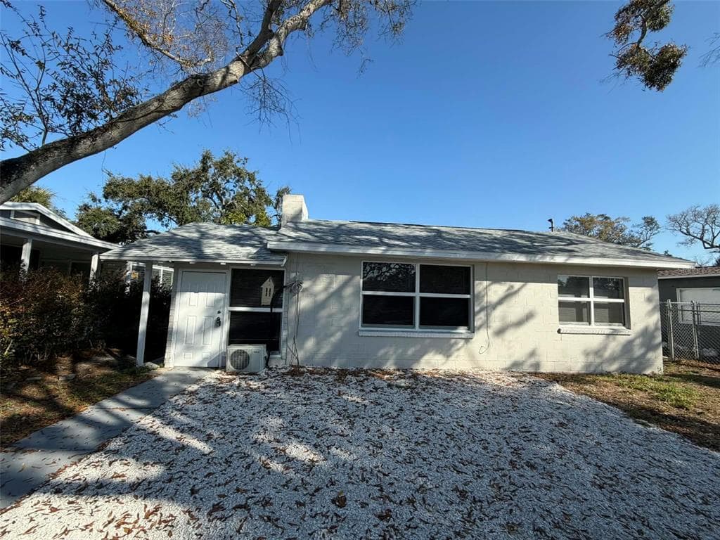 4711 10TH AVENUE S ST PETERSBURG, FL 33711