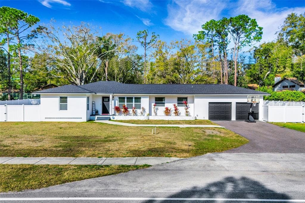 10016 RIDGE RD SEMINOLE, FL 33772
