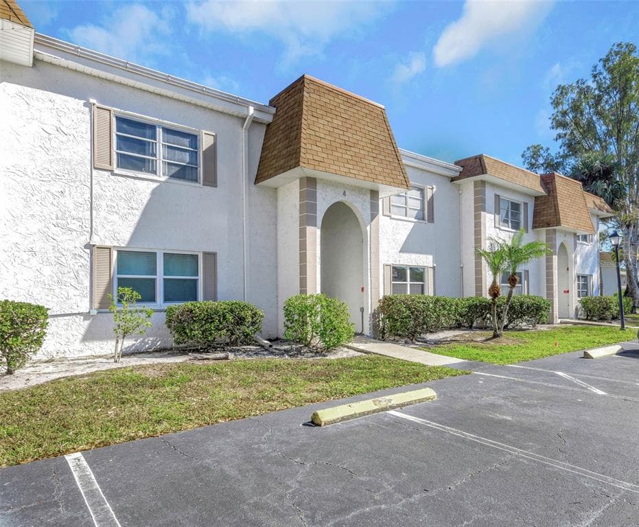 241 S MCMULLEN BOOTH ROAD UNIT 35
