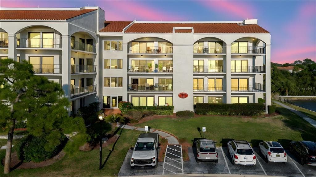 208 MARINER DRIVE UNIT 208 TARPON SPRINGS, FL 34689