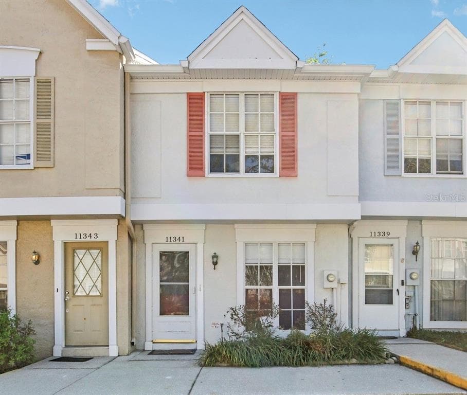 11341 GRANDVILLE DRIVE TEMPLE TERRACE, FL 33617