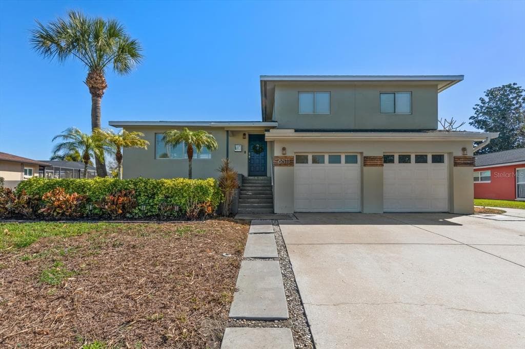 6511 AUGUSTA BOULEVARD SEMINOLE, FL 33777