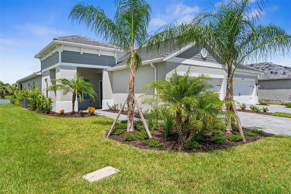 4338 TAMARIND PLACE BRADENTON, FL 34203
