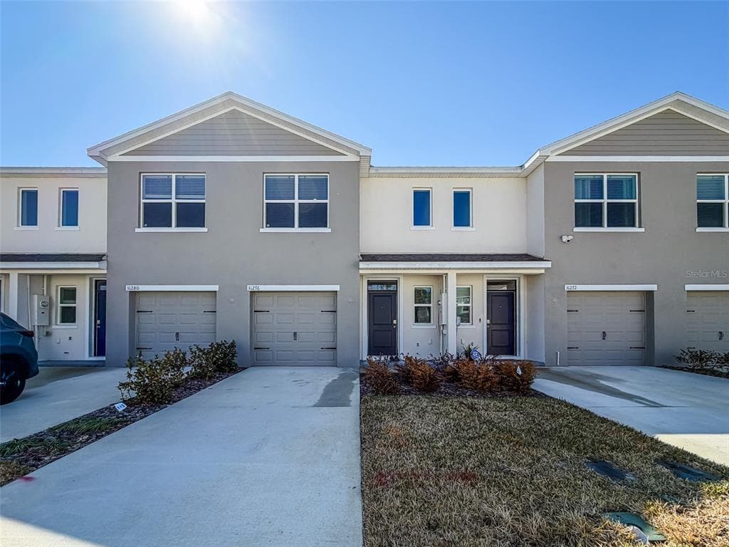 31276 PAPER BIRCH STREET WESLEY CHAPEL, FL 33545
