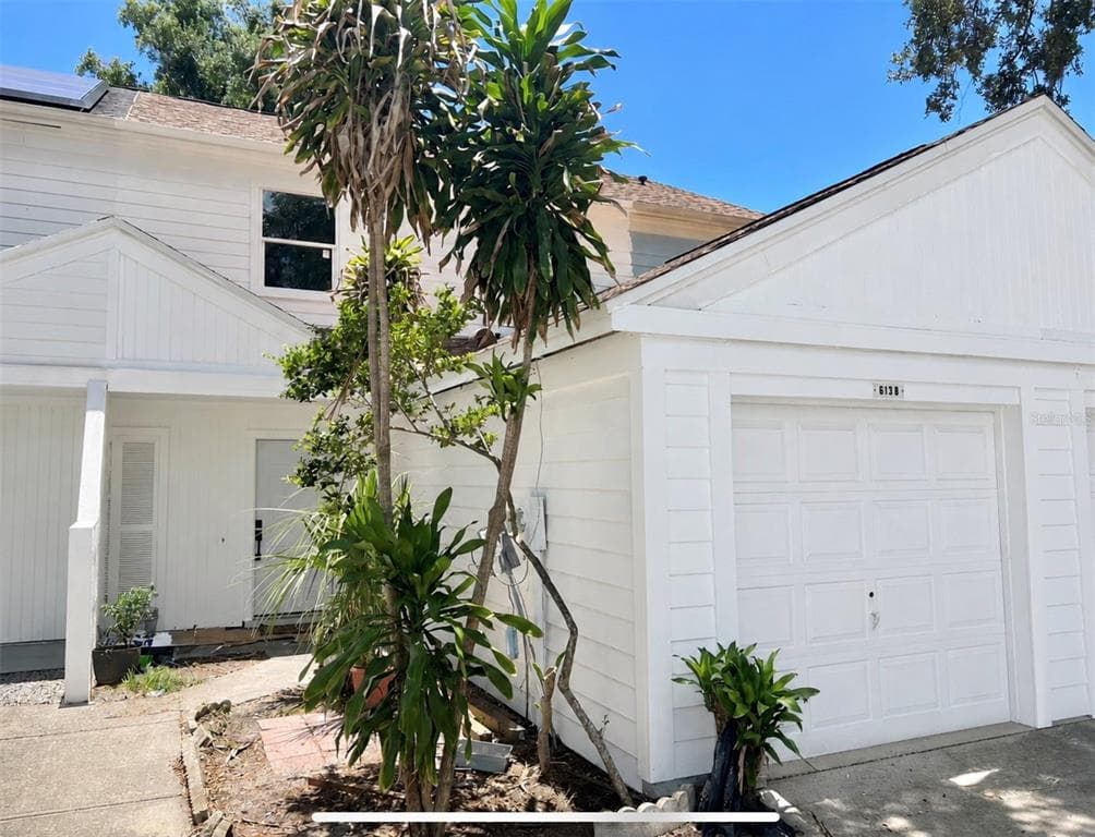 6138 OAK CLUSTER CIRCLE TAMPA, FL 33634