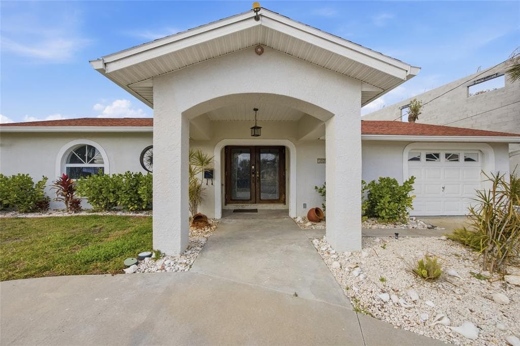 1801 BAYOU GRANDE BOULEVARD NE ST PETERSBURG, FL 33703