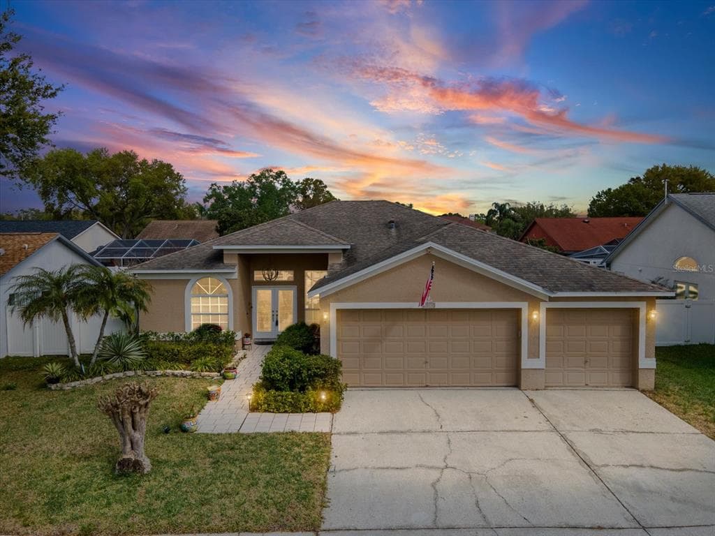 11310 GLENMONT DRIVE TAMPA, FL 33635