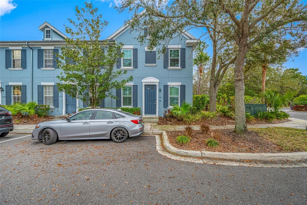 11560 FOUNTAINHEAD DRIVE TAMPA, FL 33626