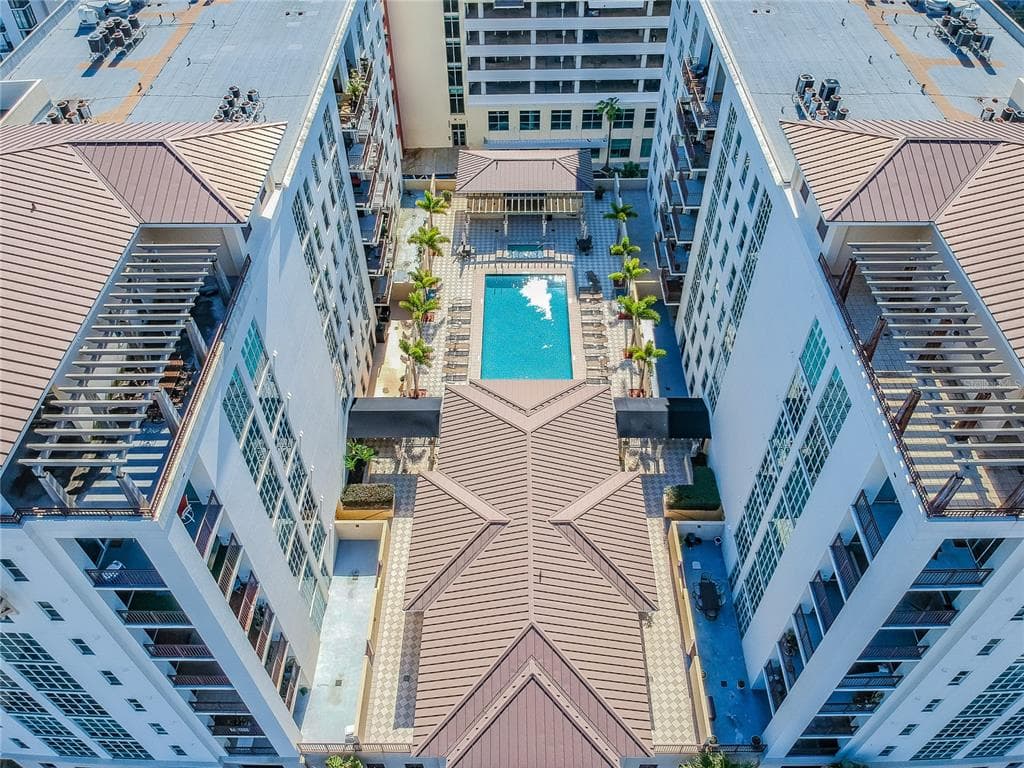 1227 E MADISON STREET UNIT 503 TAMPA, FL 33602