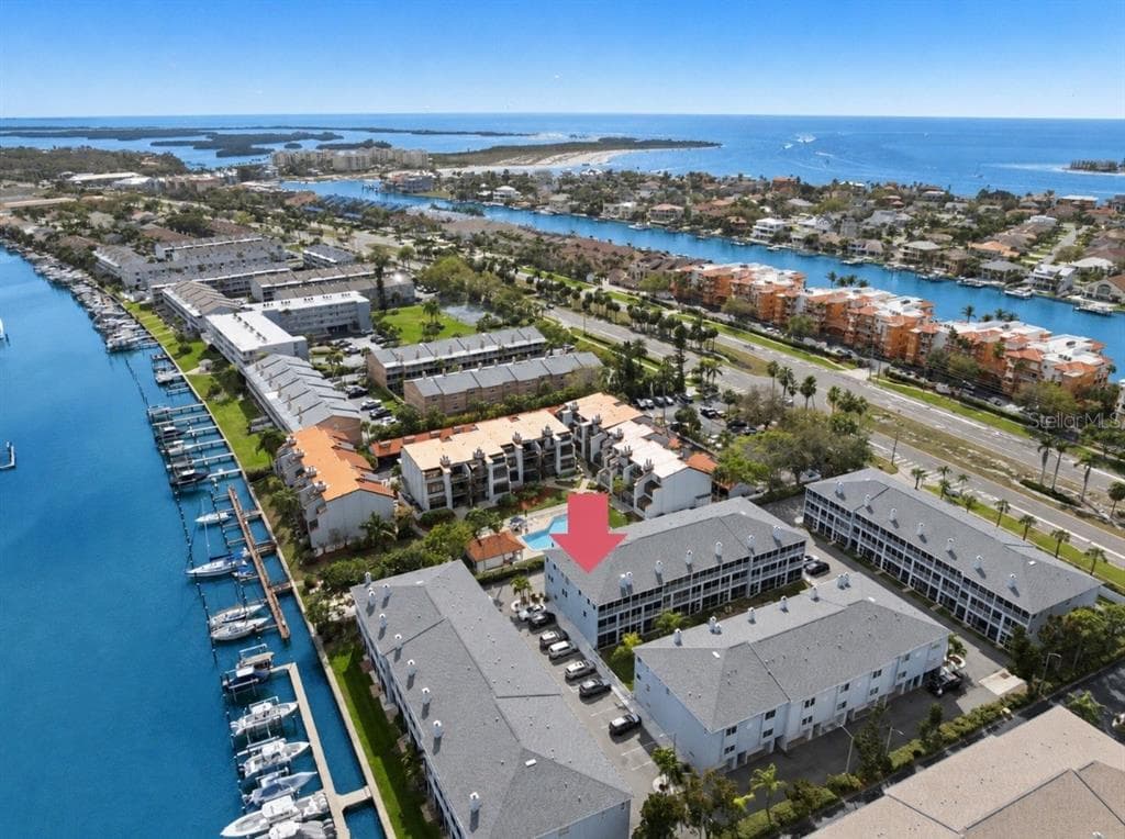 545 PINELLAS BAYWAY S UNIT 207 TIERRA VERDE, FL 33715