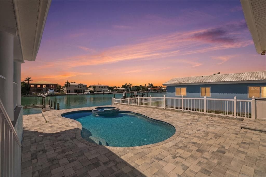 11850 7TH STREET E TREASURE ISLAND, FL 33706